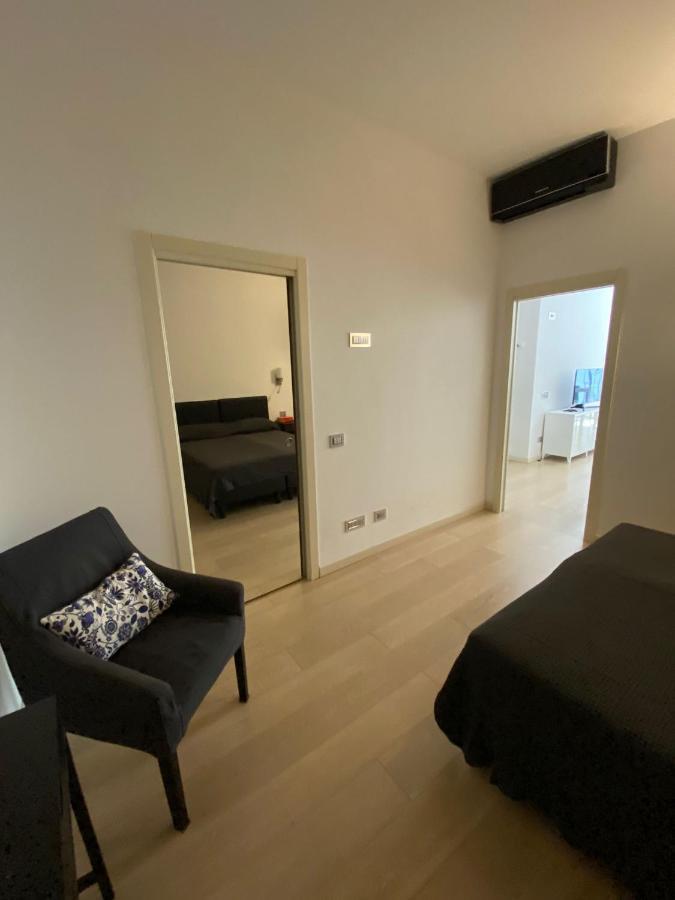 Lovely Apartment In The New Porta Nuova Area Milan Luaran gambar