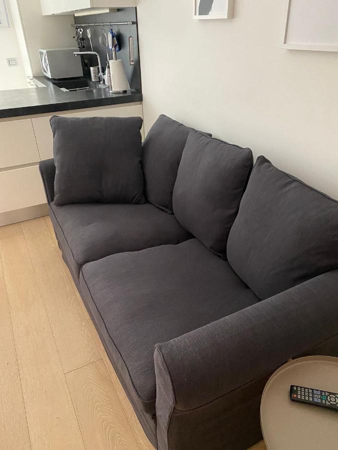 Lovely Apartment In The New Porta Nuova Area Milan Luaran gambar