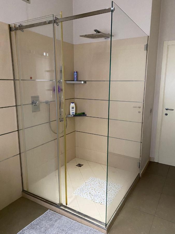 Lovely Apartment In The New Porta Nuova Area Milan Luaran gambar